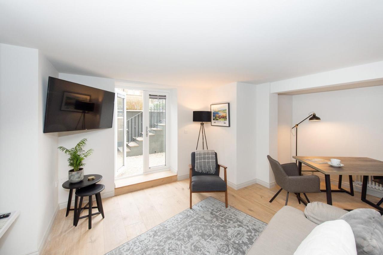 The Burrow By Harrogate Serviced Apartments ภายนอก รูปภาพ
