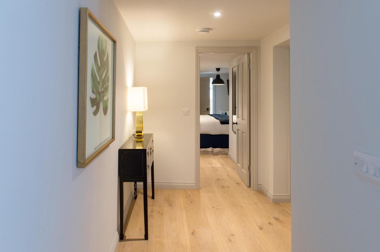 The Burrow By Harrogate Serviced Apartments ภายนอก รูปภาพ